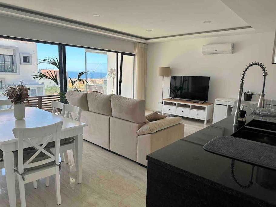 Beach, Ocean View & Bright House Ericeira Esterno foto