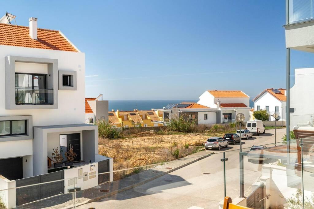 Beach, Ocean View & Bright House Ericeira Esterno foto