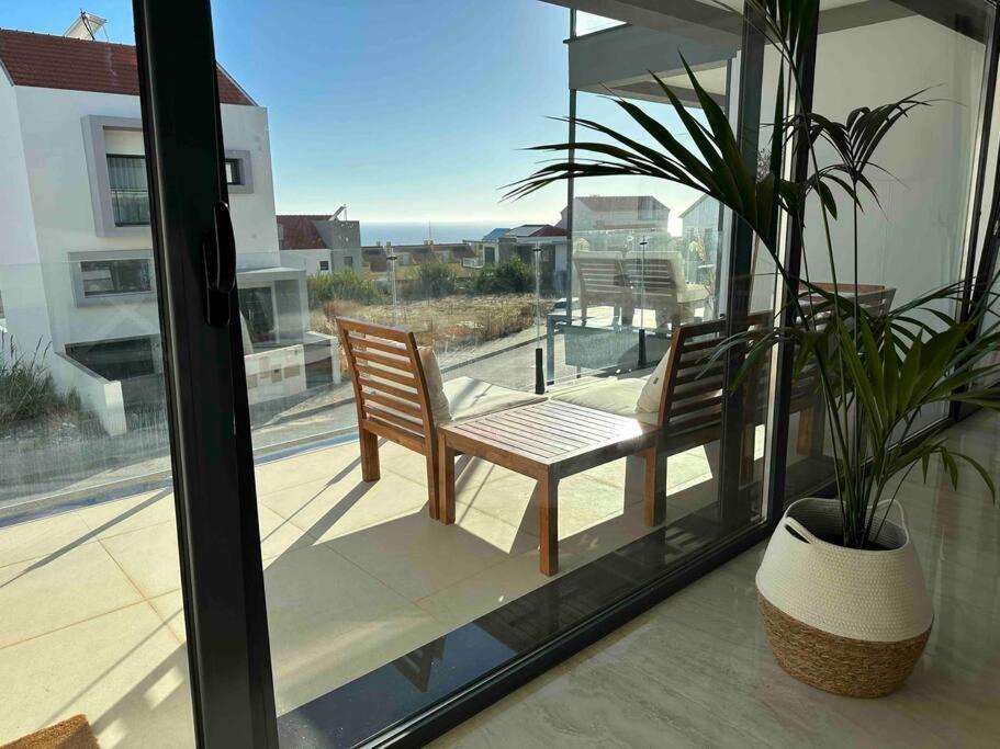 Beach, Ocean View & Bright House Ericeira Esterno foto