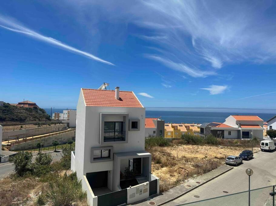 Beach, Ocean View & Bright House Ericeira Esterno foto
